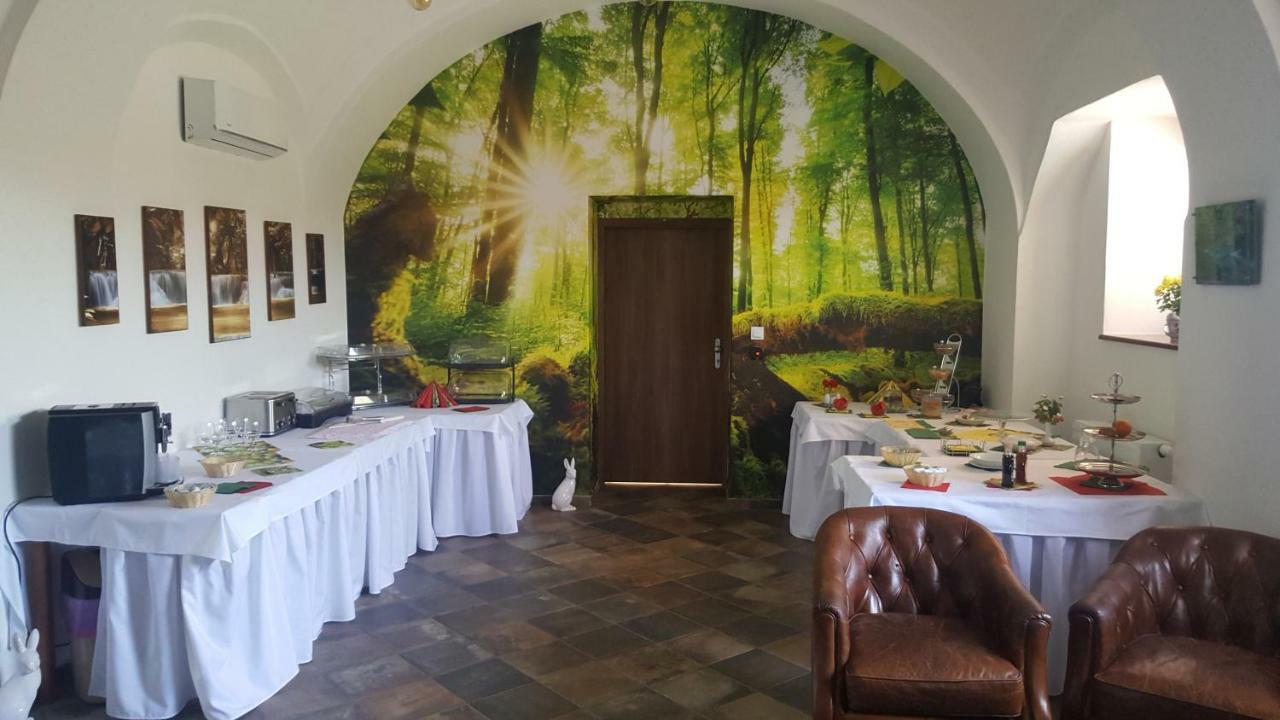 Penzion Polovnik Moldava nad Bodvou Buitenkant foto